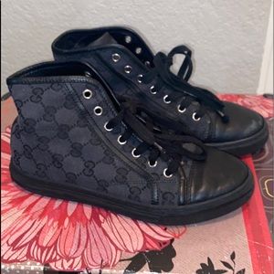 Gucci shoes young ☀️girls/women’s 🌟